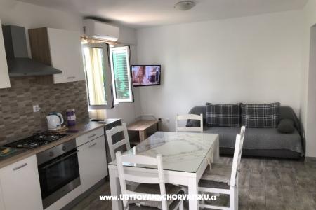 Apartma Marijo Trogir Hrvaška