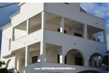 Apartma Rita Trogir Hrvaška