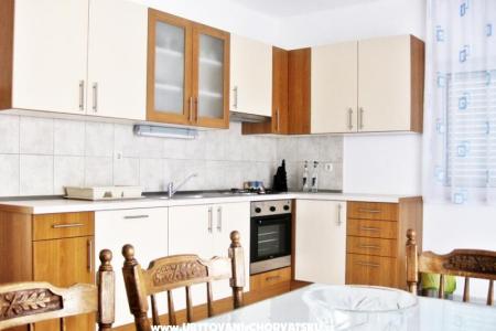 Apartma Tome foto 5