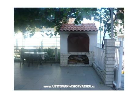 Apartmaji Iva foto 2