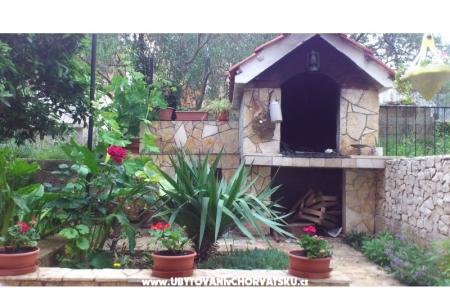 Apartmaji Ivana Trogir Hrvaška