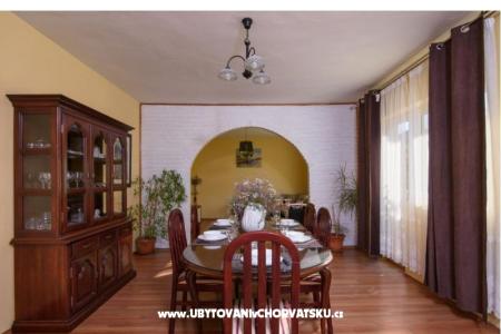 Apartmaji Karmen foto 4
