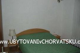 Apartmaji Marina foto 3