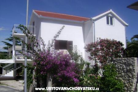 Apartmaji Mario Đidara Trogir Hrvaška