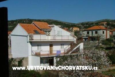 Apartmaji Marušić foto 2