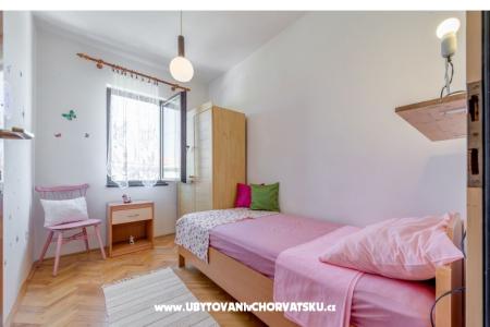 Apartmaji Pavičin foto 3