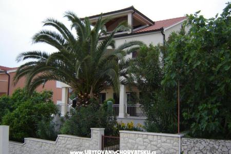 Apartmaji Pupic foto 3
