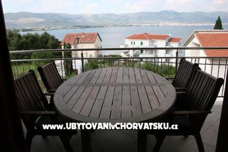 Apartmaji Matjas Ciovo foto 2