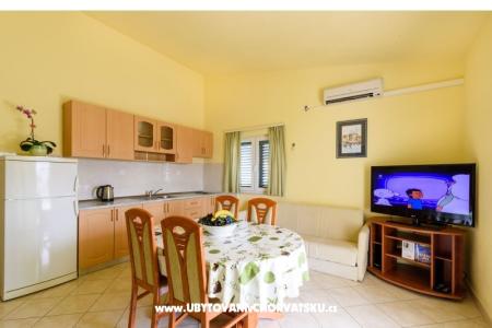 Apartmaji Stella foto 4