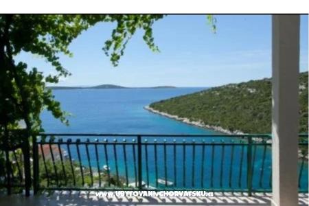 Apartmaji Villa Vera Trogir Hrvaška