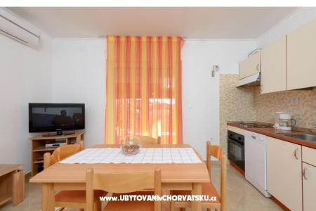 Apartmaji Petra foto 4