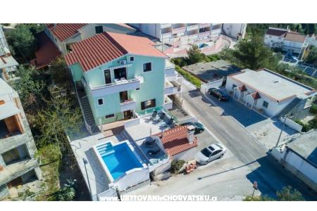 Apartmaji Nataly Trogir Hrvaška