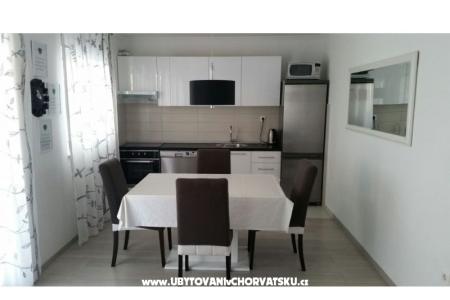 Apartmaji Tony foto 3