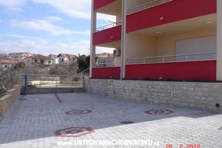 Apartmaji Leona foto 4