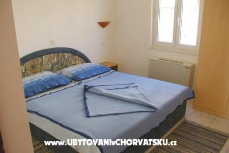 Apartmaji BRANKO Seget Donji foto 3