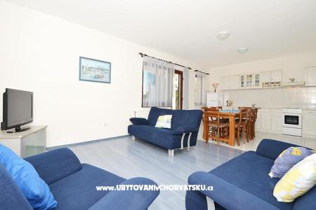 Apartmaji Bluehouse foto 2
