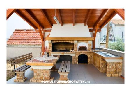 Apartmaji Jozic foto 3