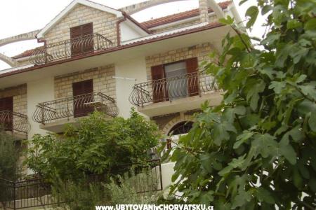 Apartmaji Maribela foto 2