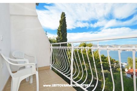 Apartmaji Marijana foto 5