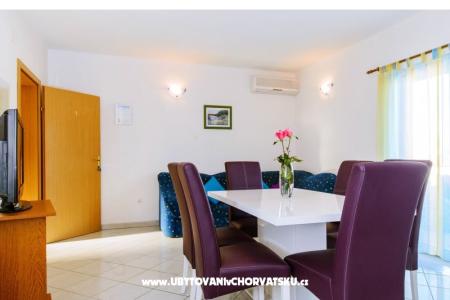 Apartmaji Sanja foto 4