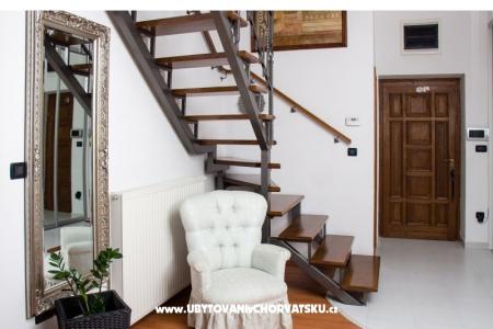 Apartmaji Satis i Laura foto 5