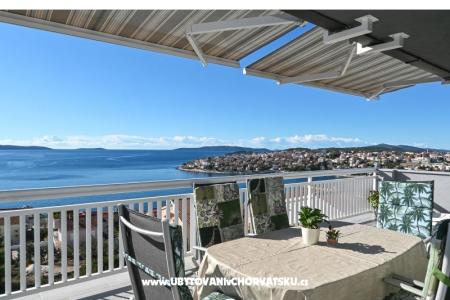 Apartmaji Tia Trogir Hrvaška