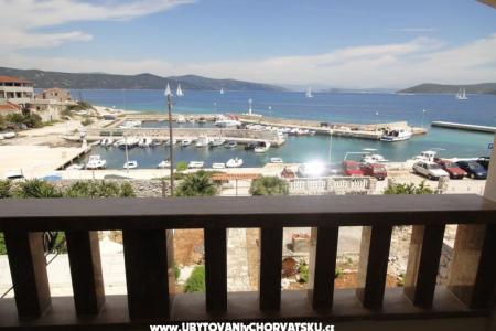 Apartmaji Villa Ana Trogir Hrvaška