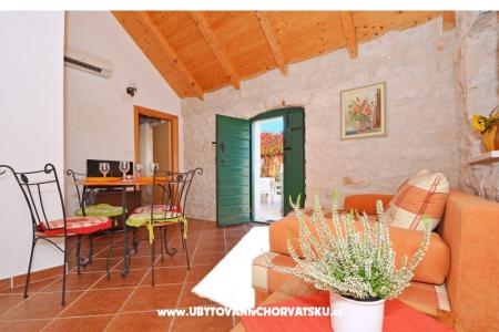 Apartmaji Villa Maslina foto 4