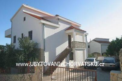 Apartmaji Marija foto 2