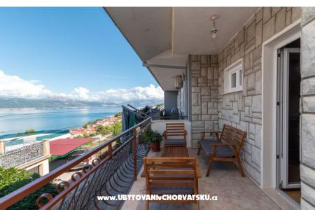 Fani Trogir Hrvaška