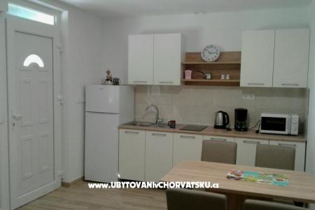  Apartmaji Ružmarin foto 2
