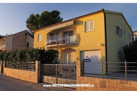 Slatine Villa Jaka Trogir Hrvaška