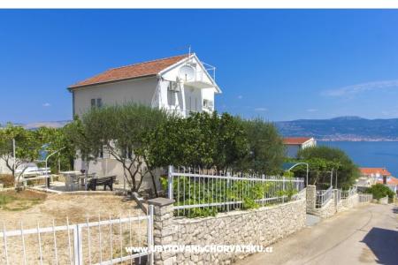 Apartmaji Katarina Čiovo Trogir Hrvaška