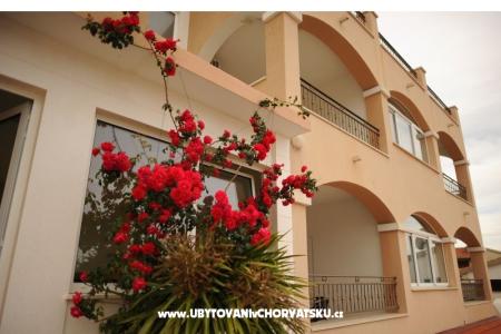 Apartmaji &amp; Sobe Jelavić foto 3