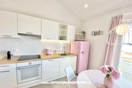 Apartmaji Ksenija foto 2