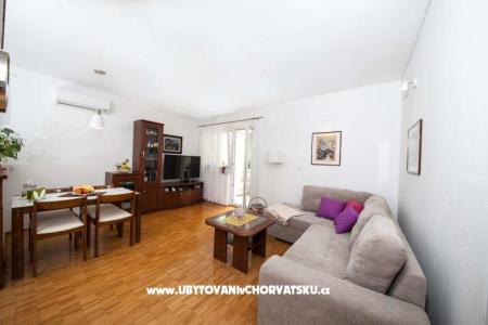 Apartmaji Lala foto 2