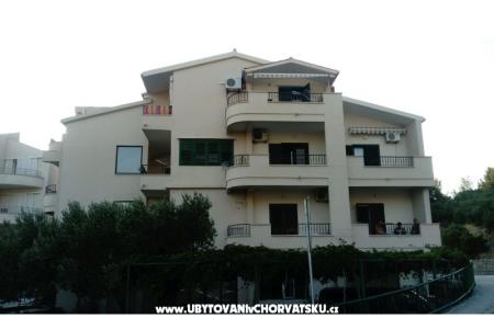 Apartmaji Stipe Tučepi Hrvaška