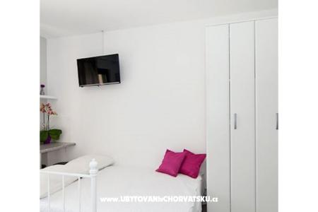 Apartmaji Suzana i Zlatan foto 3