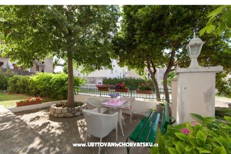Apartmaji Svjetlana i Ivo Mravičić foto 3