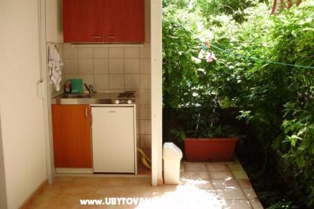 Apartmaji Tri palme foto 2