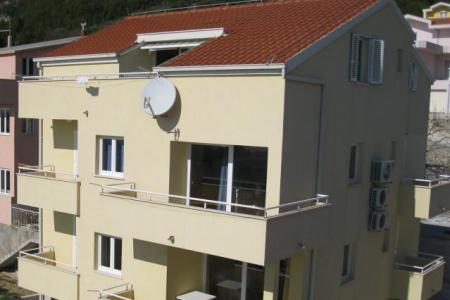 Apartmaji Zelic Tucepi Tučepi Hrvaška