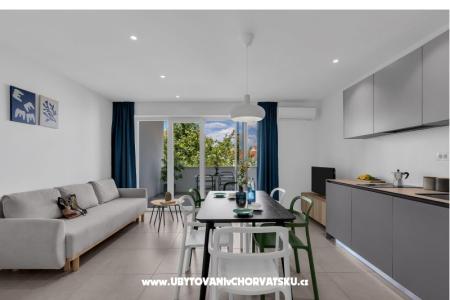 Apartmaji No. 18 Tučepi Hrvaška