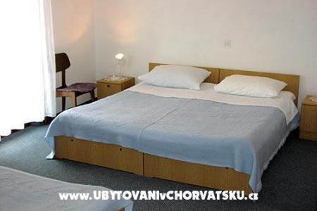 Apartmaji Marijana foto 4