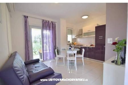 Apartmaji Meri foto 4