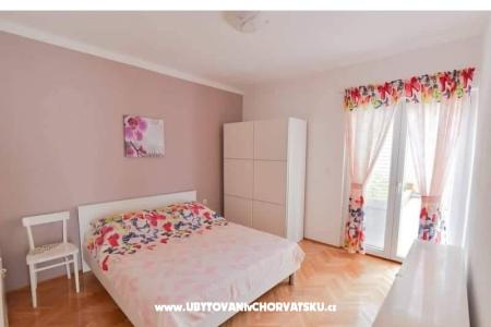 Apartmaji Meri foto 5