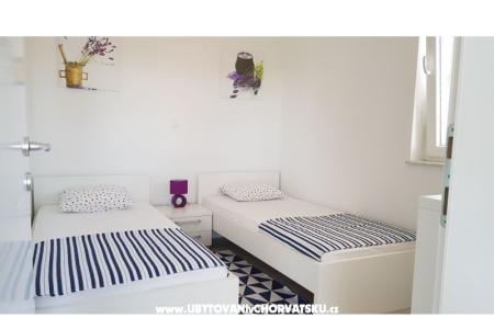 Apartmaji Ugljan foto 3