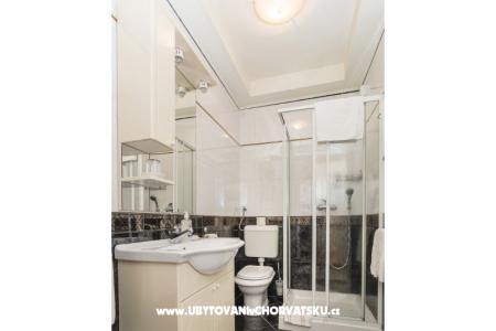 Apartmaji Muzic **** Umag foto 5