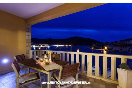 Apartmaji Dea Caeli foto 2