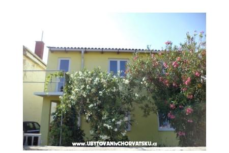 Apartma Slatina otok Vir Hrvaška