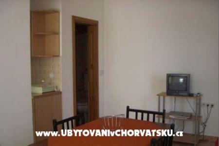 Apartmaji Ana foto 3